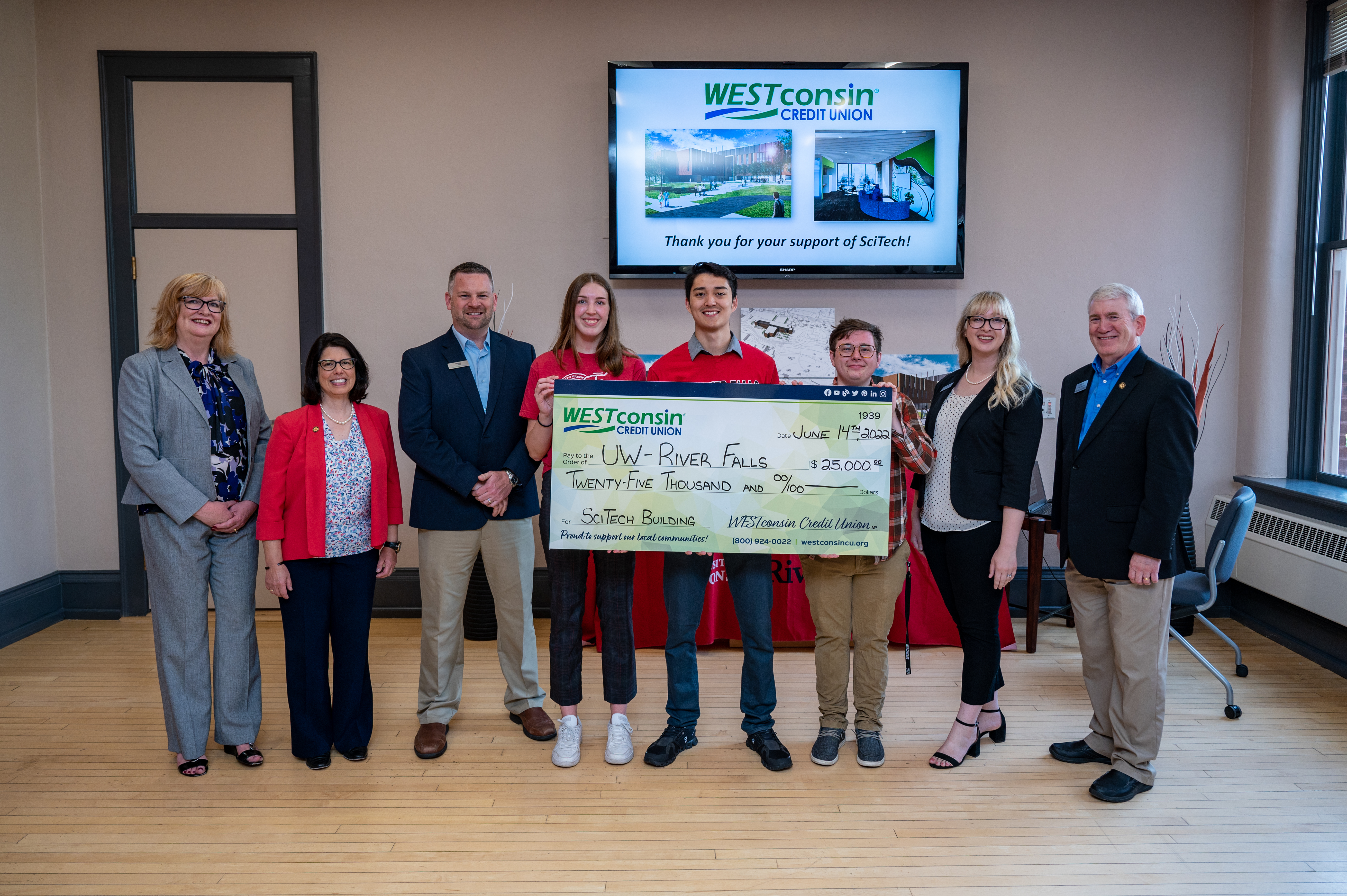 WESTconsin Credit Union Donates to the University of Wisconsin